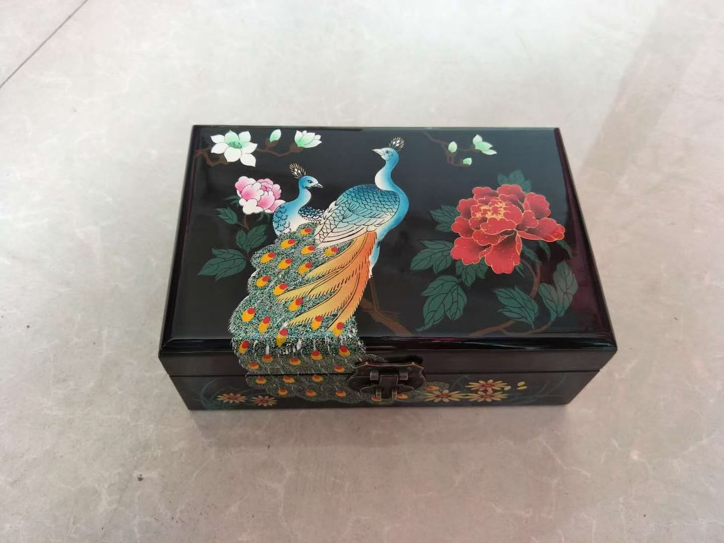 精美手工艺品 收藏级别其他材质工艺品 独特设计 家居装饰礼品 精致工艺品赠品白底实物图