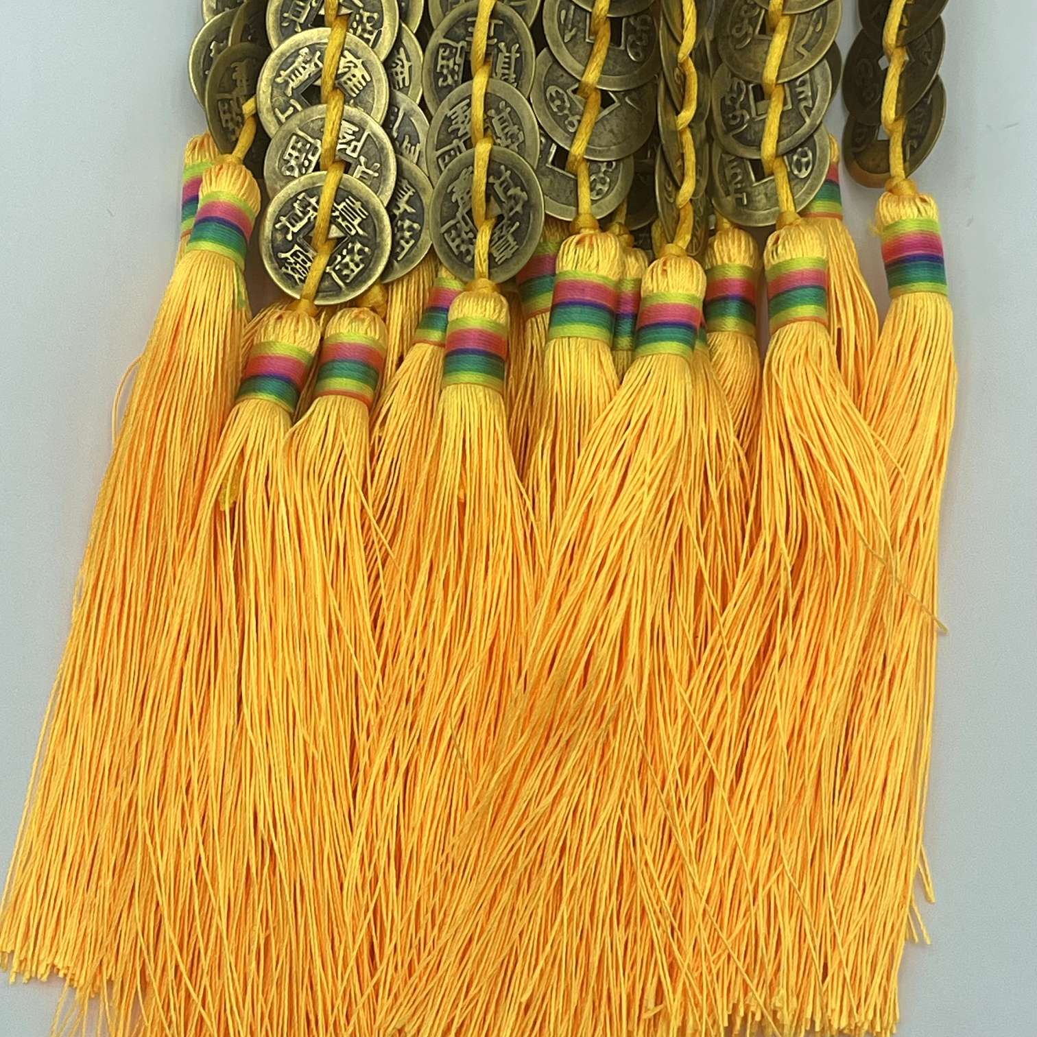 Yiwu City Lin 烺 handicrafts wholesale 6 coils 2.5 copper coins Five Emperors' strings red and yellow Five Emperors' strings street stall goods detail image 8