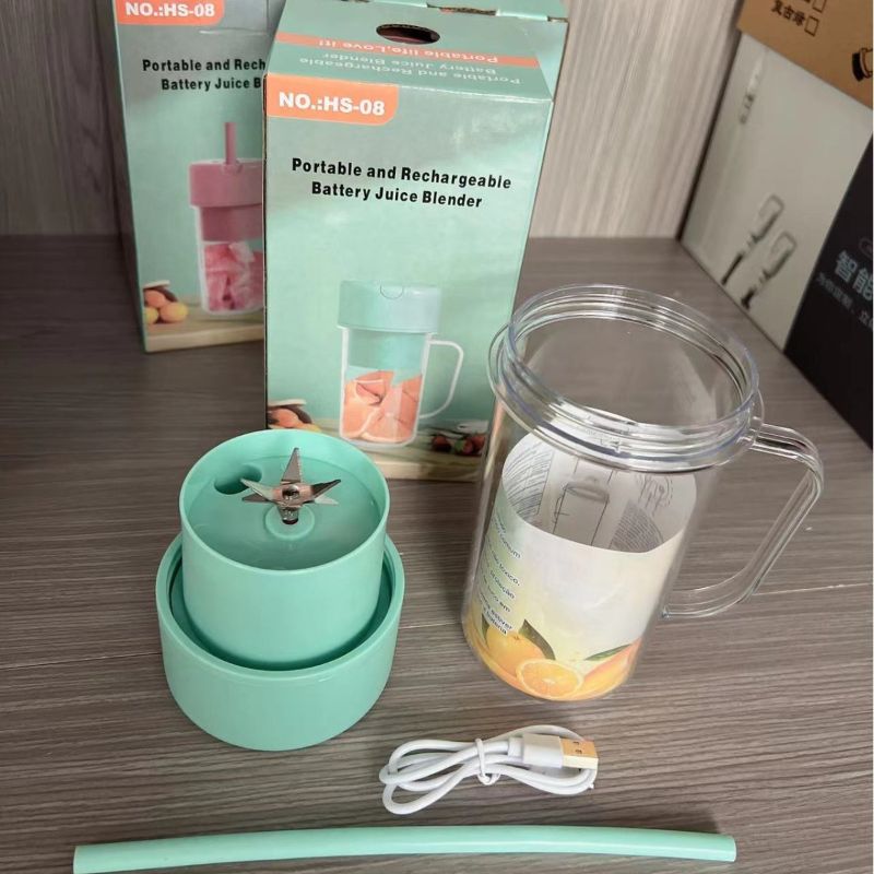 Small portable juicer cup, household mini juicer, electric juicer cup details Picture