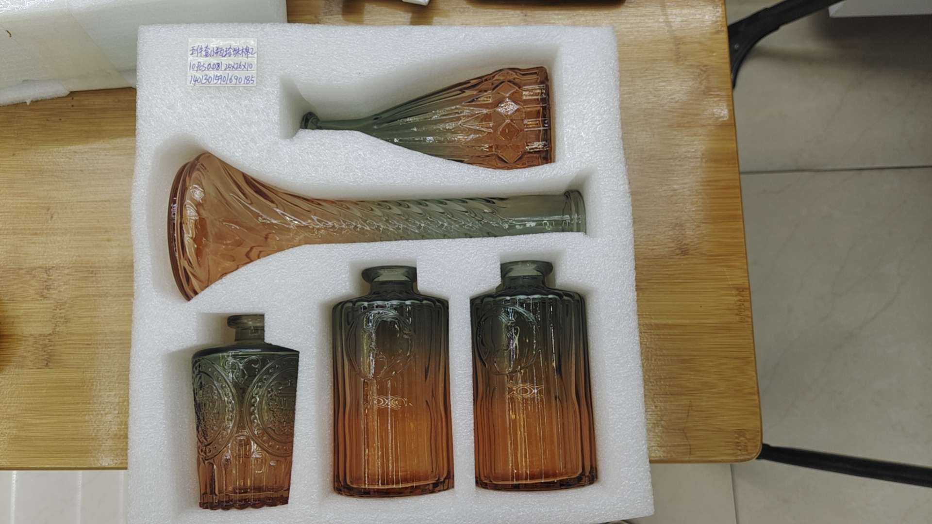 玻璃玻璃瓶玻璃花瓶小摆件宾馆用品日用百货详情图3