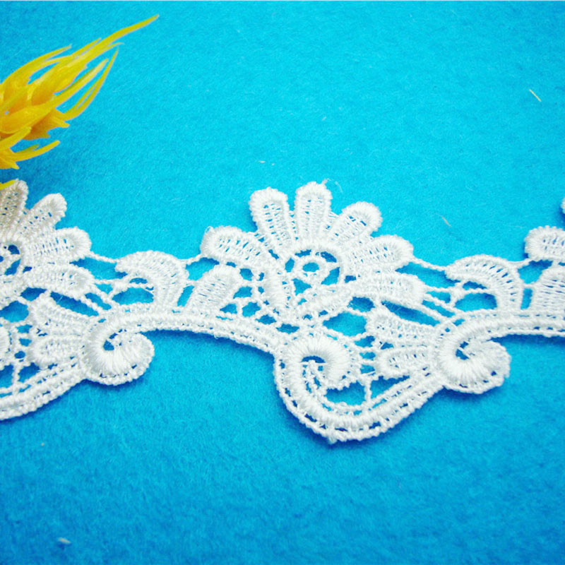 4.3 cm Double-sided embroidered lace, barcode lace, DIY water-soluble curtains, home textiles, cuffs and collar accessories details Picture