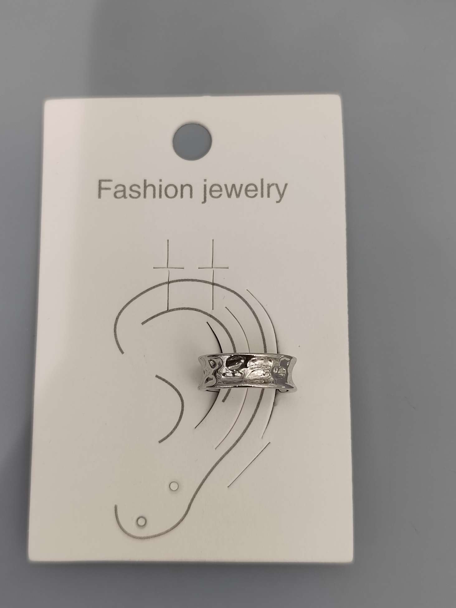 外贸内销热卖畅销流行耳环饰品耳骨夹电镀真金环保防过敏新款爆款耳骨佩戴饰品产品图