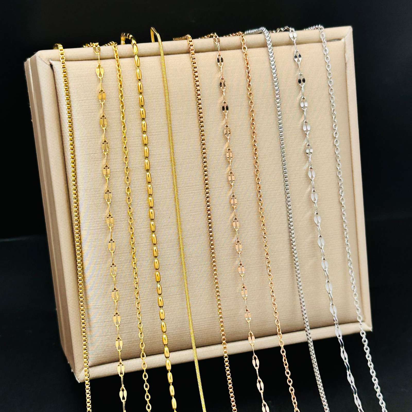 钛钢项链 裸链不掉色嘴唇链 o字链 100条一捆 尾牌不锈钢英文 