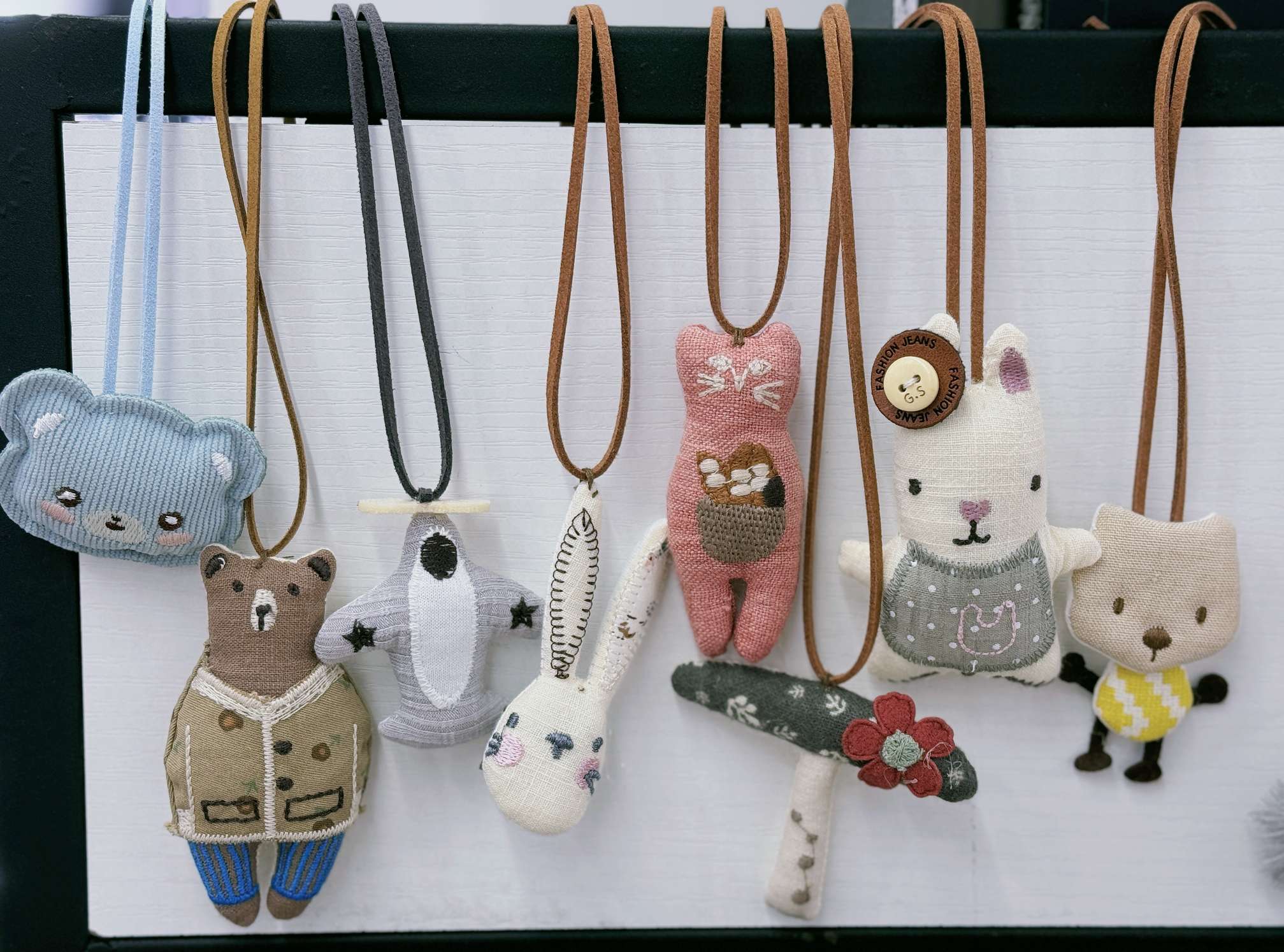 毛衣链挂件书包挂件手机链包包挂件挂件毛绒详情图2