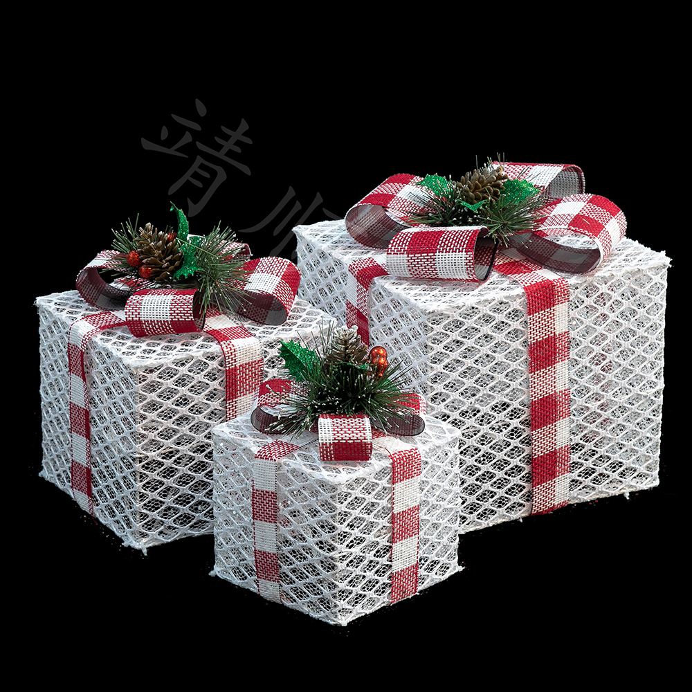 圣诞摆件家居装饰设计灯饰氛围布置，场景布置，节日用品，圣诞节摆件，圣诞节礼物盒，商场布置，灯饰摆件家居工艺品好看