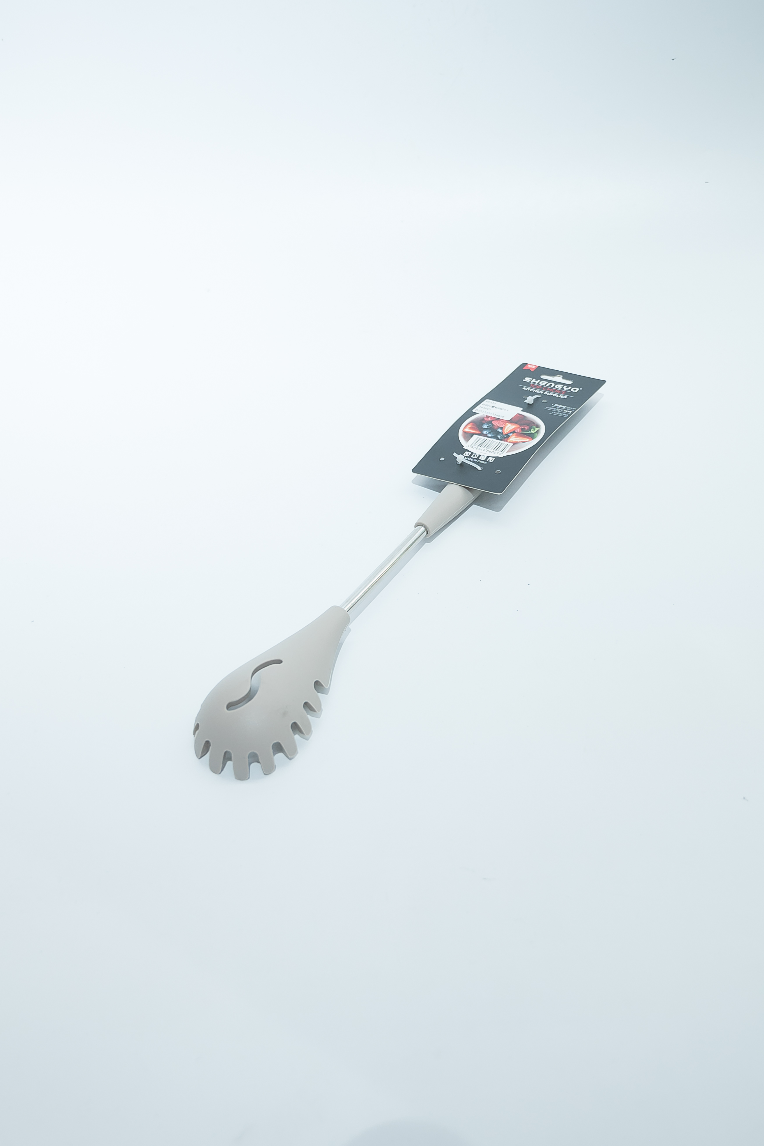 小剪刀/麦饭石不绣钢双耳套锅/水果盘白底实物图