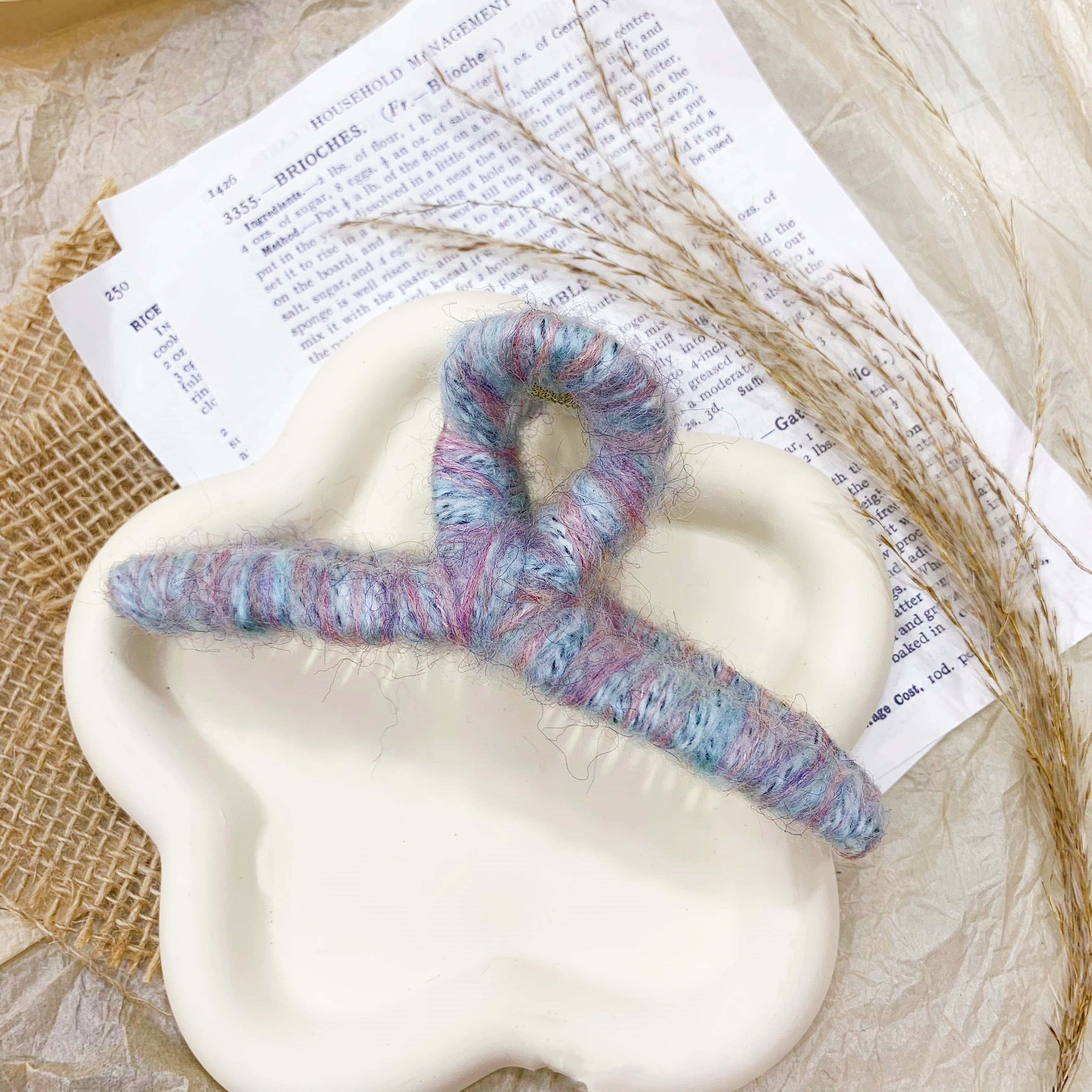 发夹/发饰/创意饰品/发卡/抓夹细节图