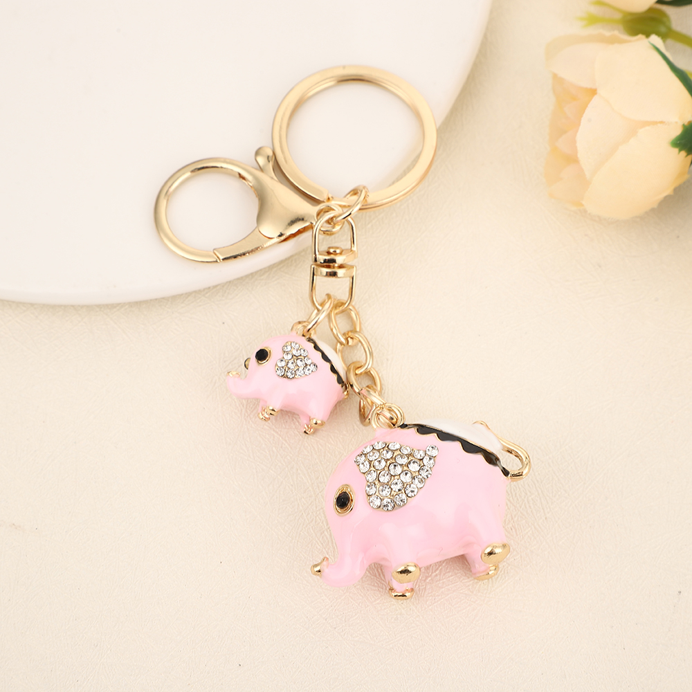 Keychains, special alloy elephant craftsmanship from Xishuangbanna, Yunnan, Thai souvenirs, small gifts Application Scenario