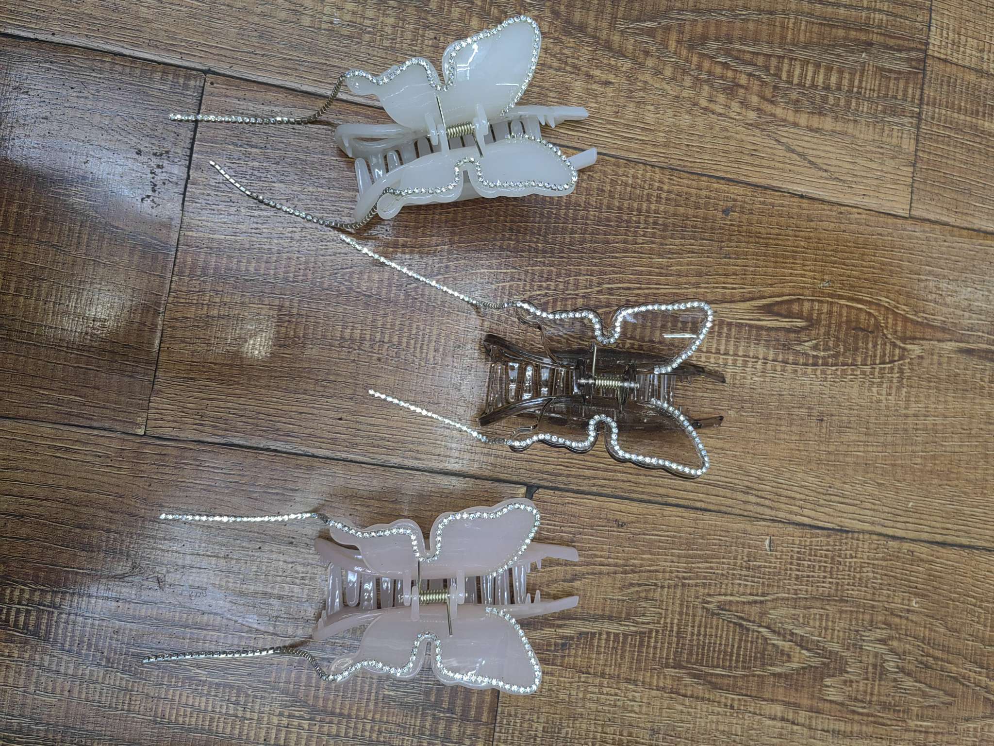 Creative accessories, exquisite hair clips, headwear, hair clips, grab clips, fashionable hair accessories, beautiful decoration, essential hair clips for ladies Application Scenario