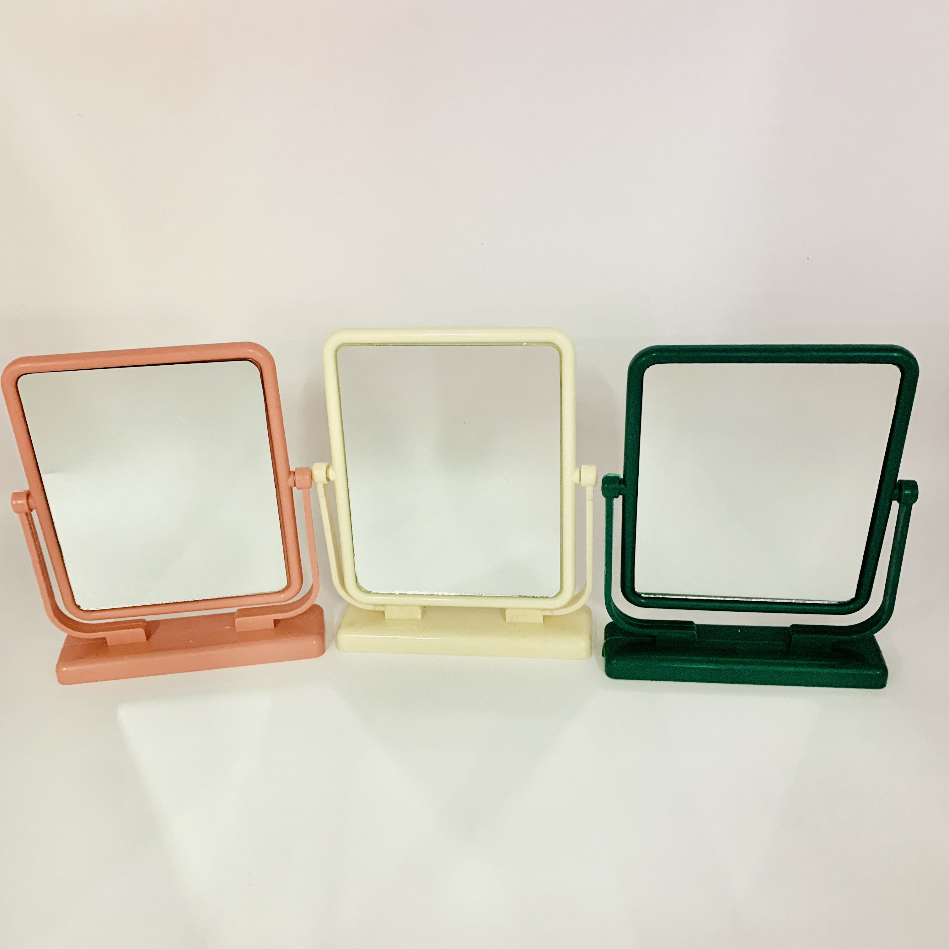 化妆镜/镜子/塑料化妆镜/手工镜子/亚克力软镜子细节图