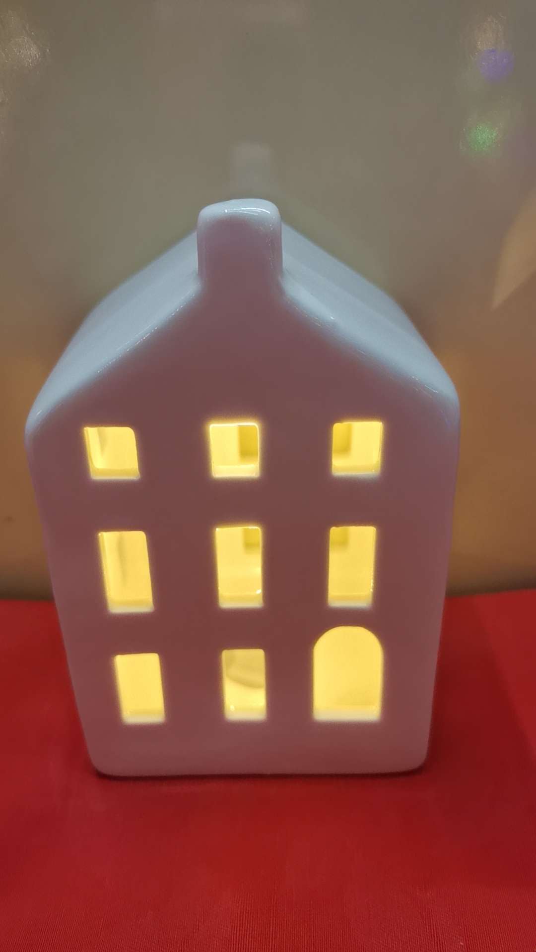 货号55-309，圣诞摆件，陶瓷房子，带灯.圣证工艺礼品