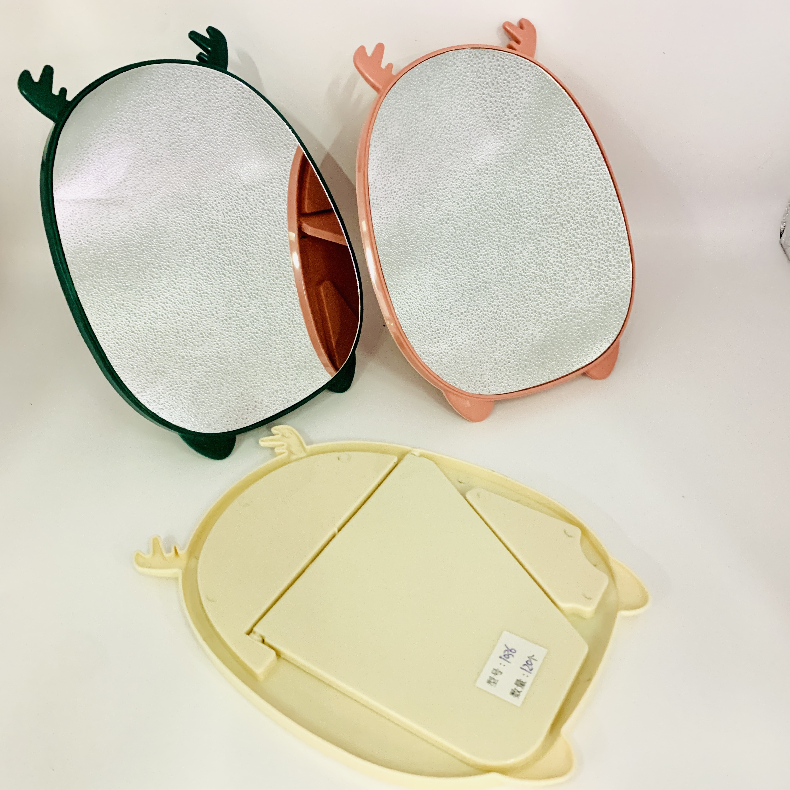 化妆镜/镜子/塑料化妆镜/手工镜子/亚克力软镜子产品图