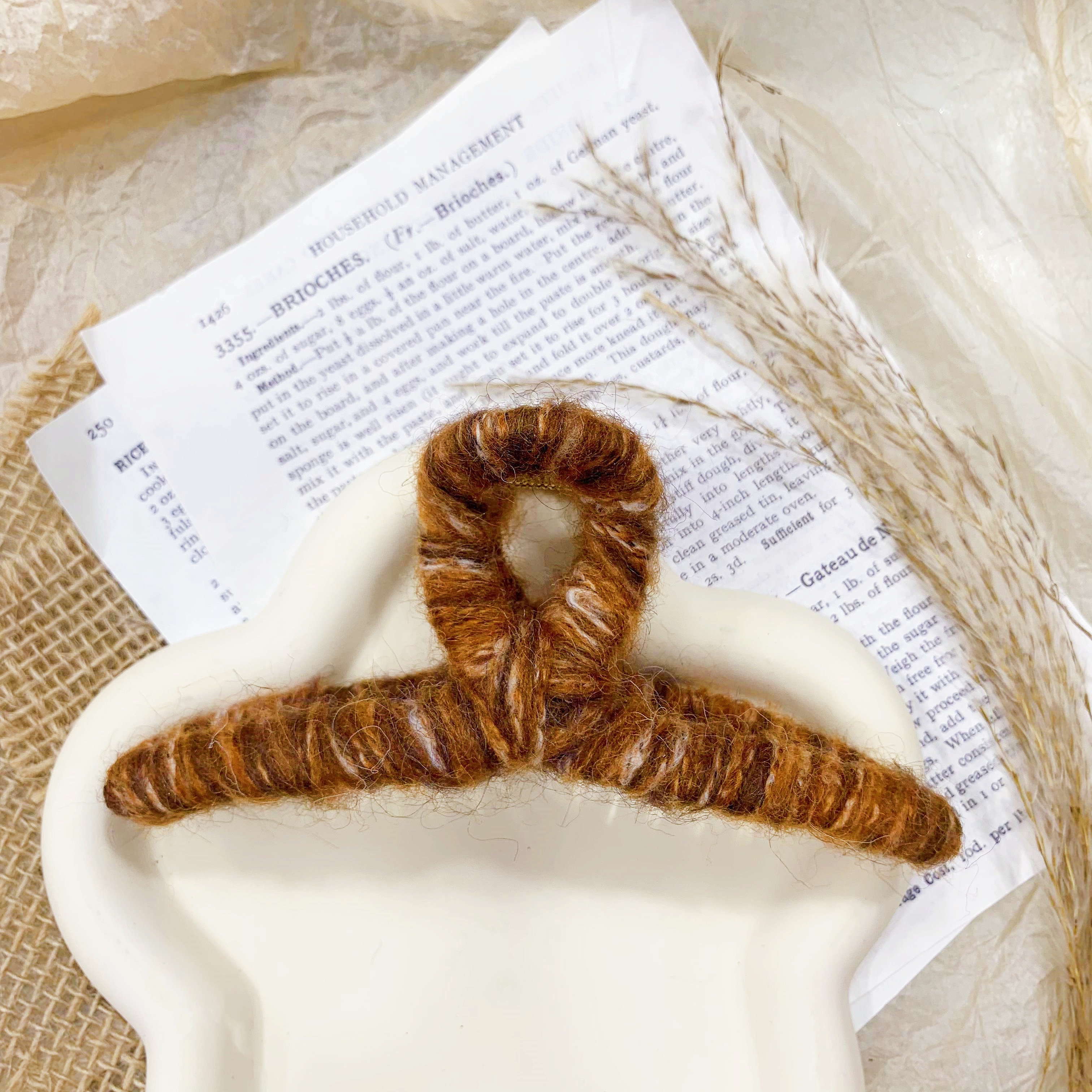 发夹/发饰/创意饰品/发卡/抓夹产品图