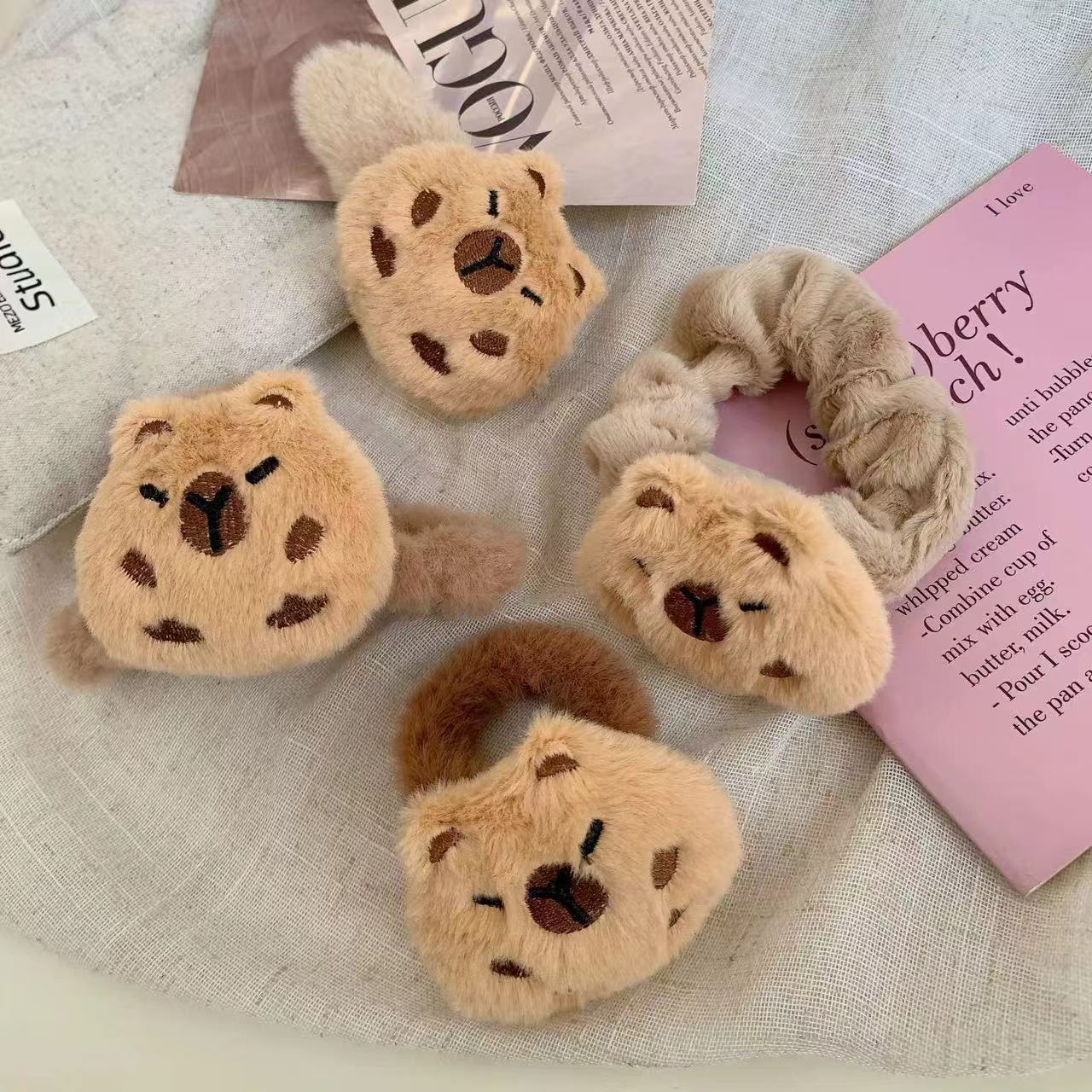 Capibara hair band, face wash plush headband, cartoon cute female hair clip headwear Application Scenario