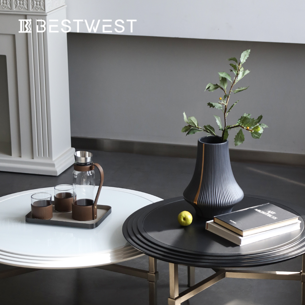 Fashionable home decor items such as tabletops, wine cabinets, vases, and ceramic, glass, and resin are all available Item Picture