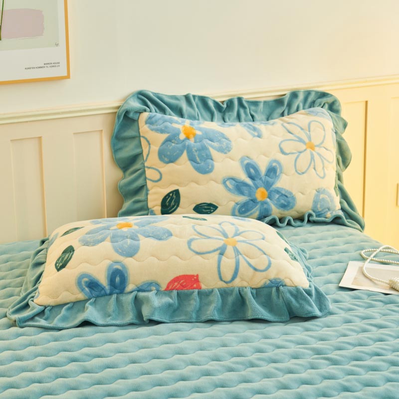 Lace four-piece set with cotton-padded thickened bed cover, autumn and winter milk velvet flannel duvet cover, bed cover pillowcase set, DB Home textiles Specification image