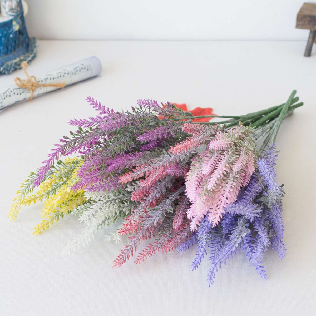 Accesorios creativos emulación de lavanda regalos artesanías de lavanda regalos especiales para el día del profesor simulaciones artesanías flores falsas reconocimiento de flores delicadas realidad decoración simulaciones flores details Picture