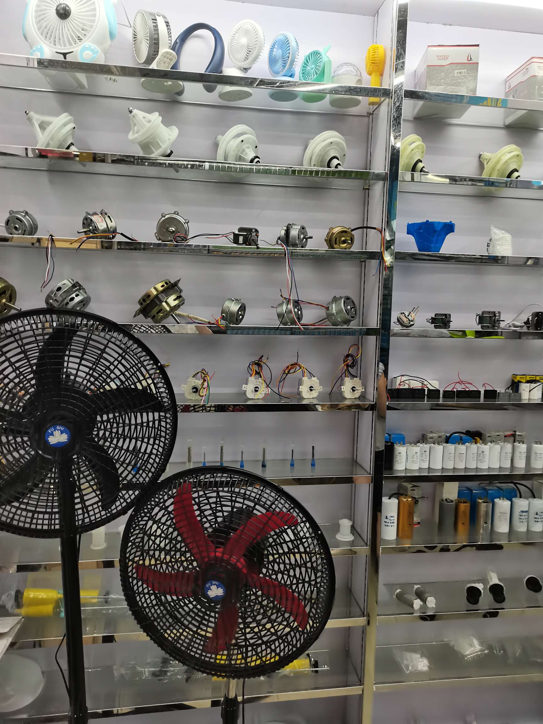 Yiwu Mujia Electronic Technology Co., LTD describe pic - 1