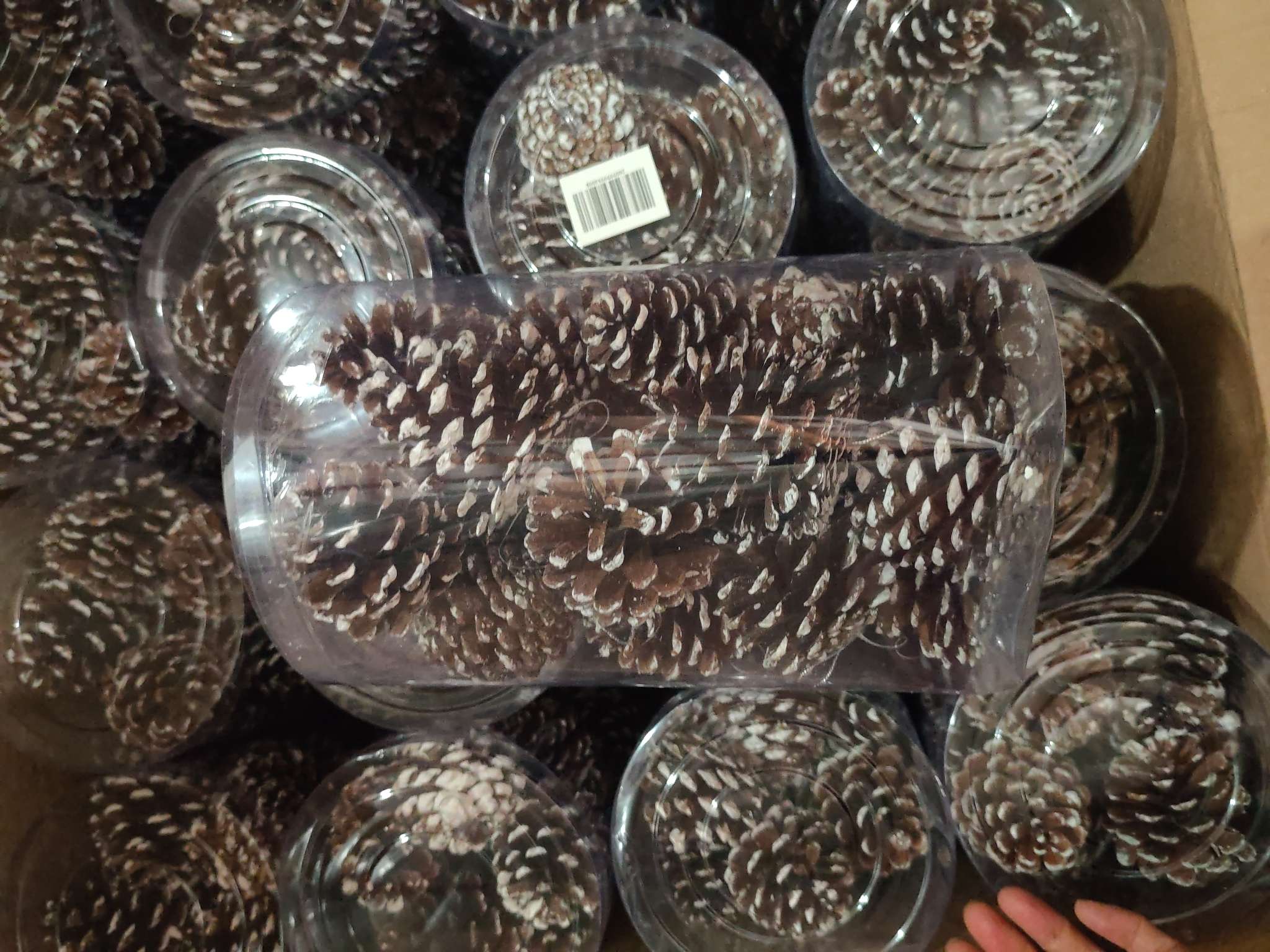 圣诞松果圣诞挂件装饰品小挂件吊件节日用品场景布置产品图