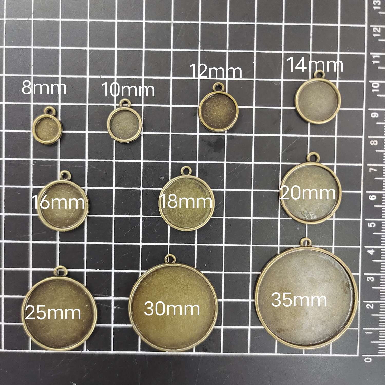 环保合金底台饰品配件时光宝石底座产品图