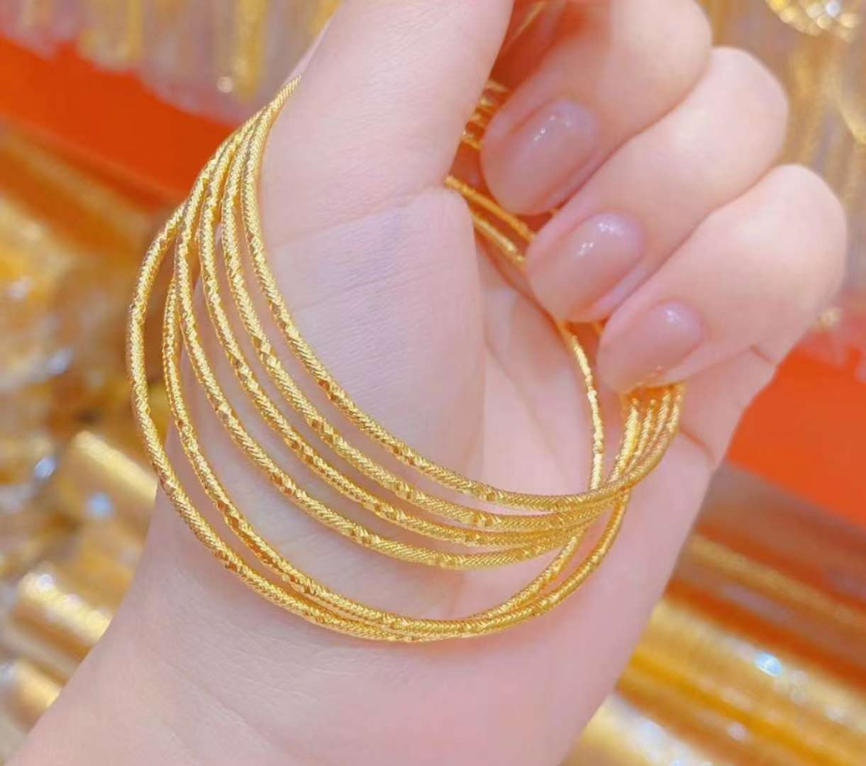 Simple and exquisite jewelry, unique design, bracelets and wristbands, fashionable and trendy jewelry