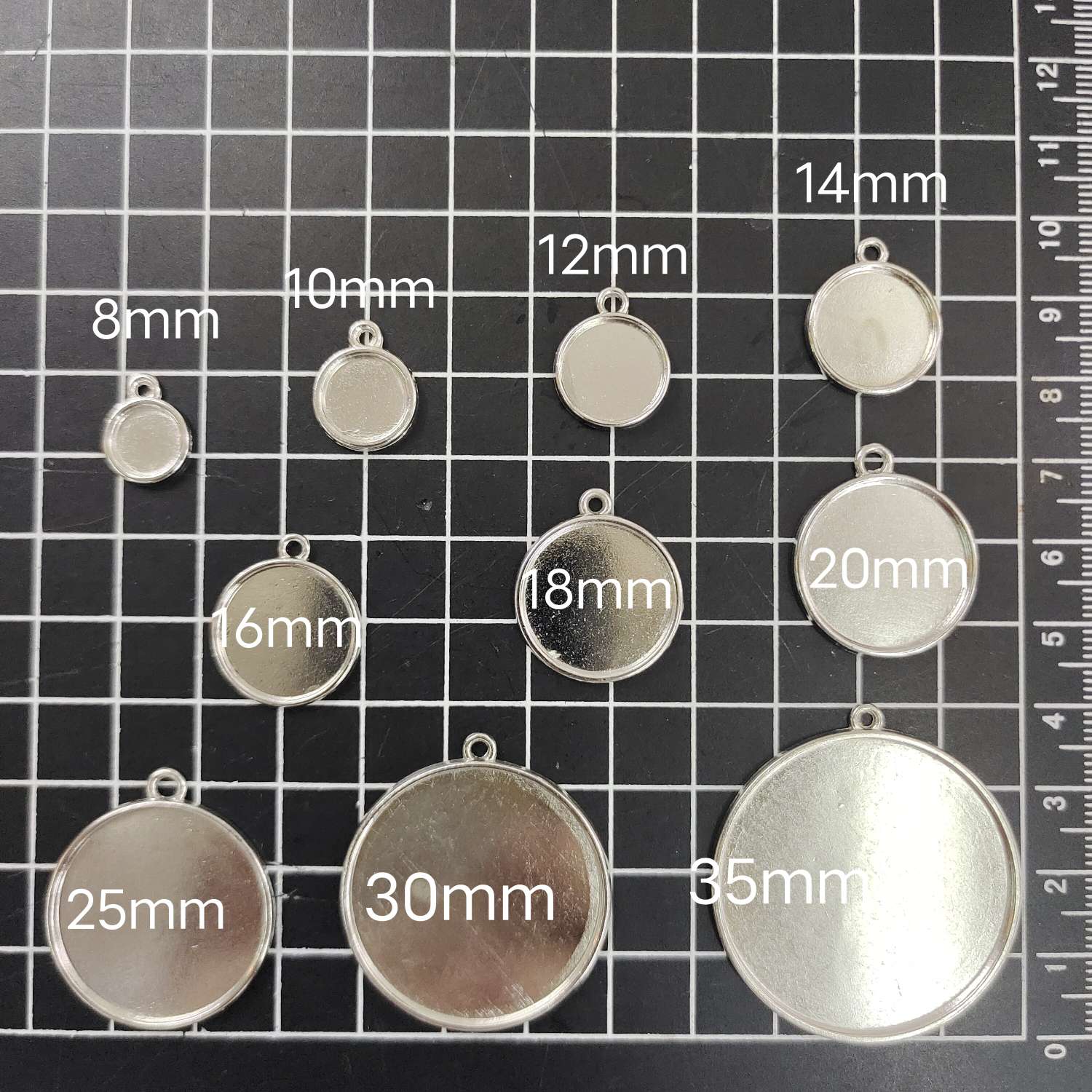 装饰配件实物图