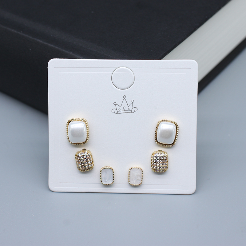 厂家直销 包装饰品耳钉6孔卡片 特种白卡纸板 韩版通用纸卡5.5*5cm 有现货100个一拍详情5