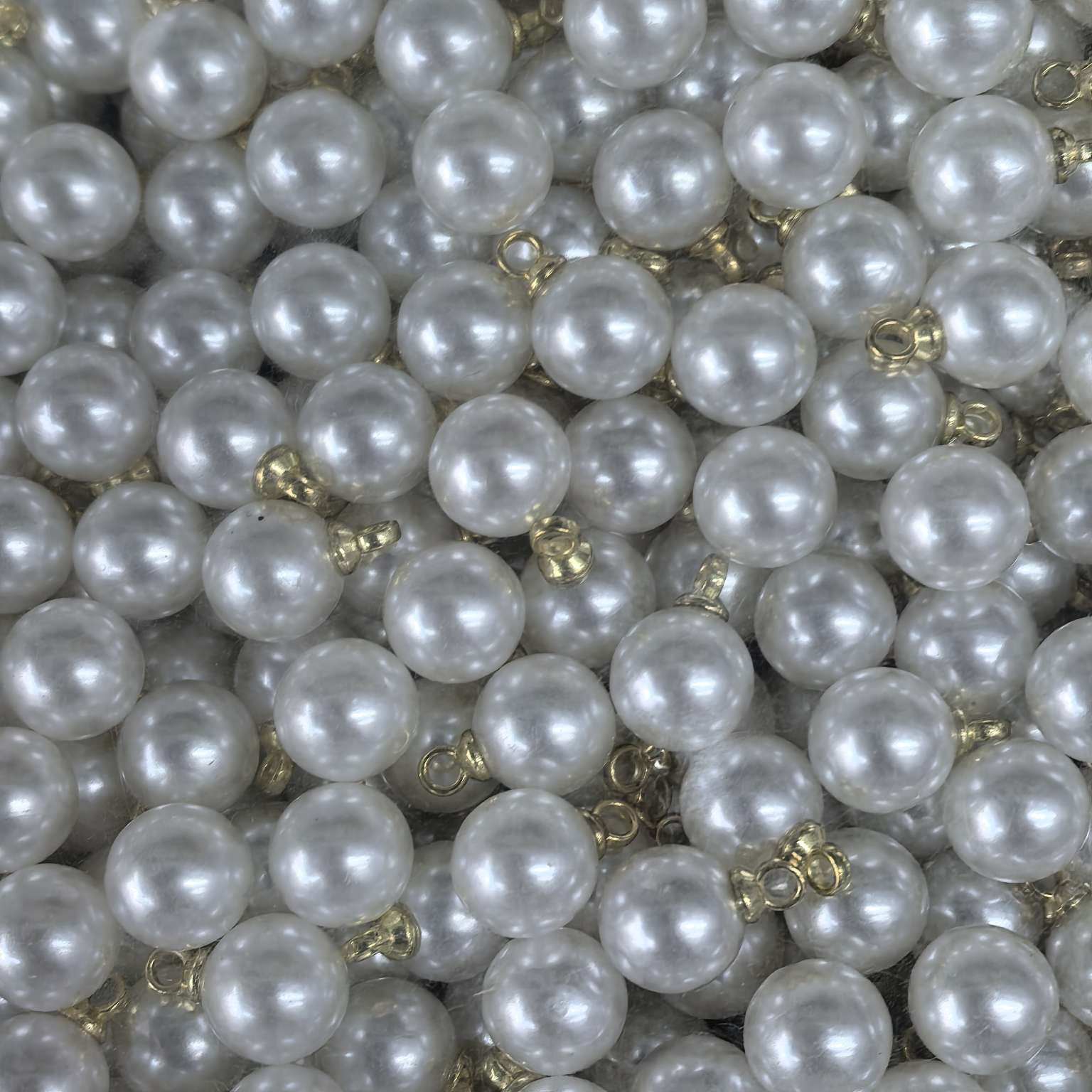 A comprehensive collection of jewelry accessories: Copper beads, soft clay, alloy elements, resin decoration, selected high-quality jewelry materials, essential DIY accessories, high-gloss imitation pearl round bead pendants, diy handcrafted materials, fashionable ears detail image 2