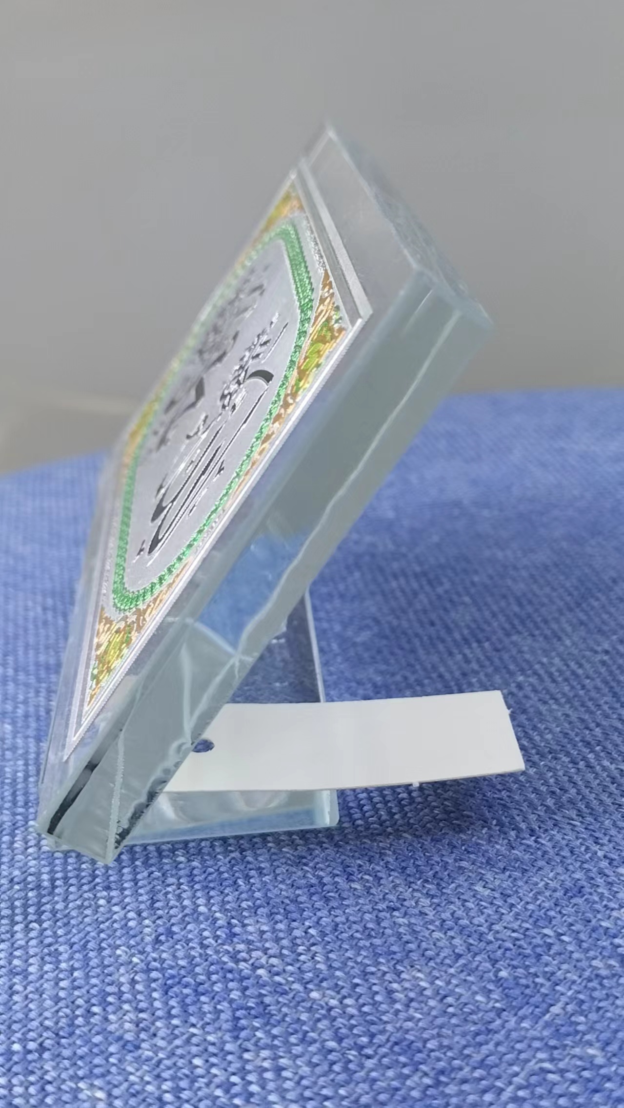 Gold, silver, gold foil, Arabic characters, crystal and glass small ornaments, crystal and glass ornaments Item Picture