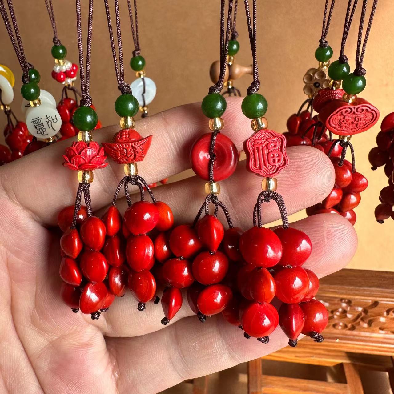 相思豆小挂件批发红豆手机挂件菩提籽钥匙扣梳子挂件吊坠木梳流苏详情13