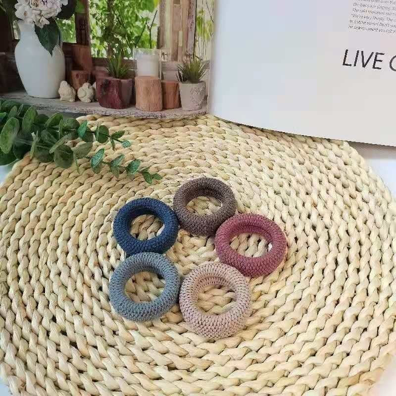 Korean popular hair accessories, hair ties, leather bands, hair bands and headwear are bestsellers details Picture