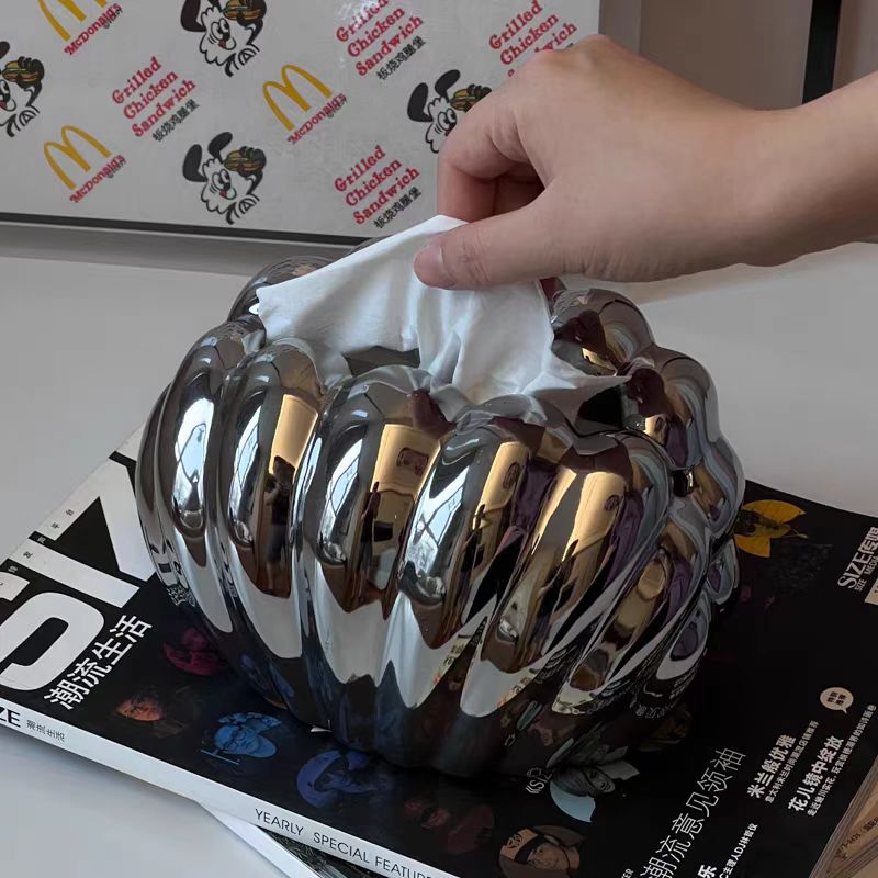 Creative shell tissue box, high-end and light luxury style for the living room, tissue box decoration, high-end feel, home desktop napkin box Specification image