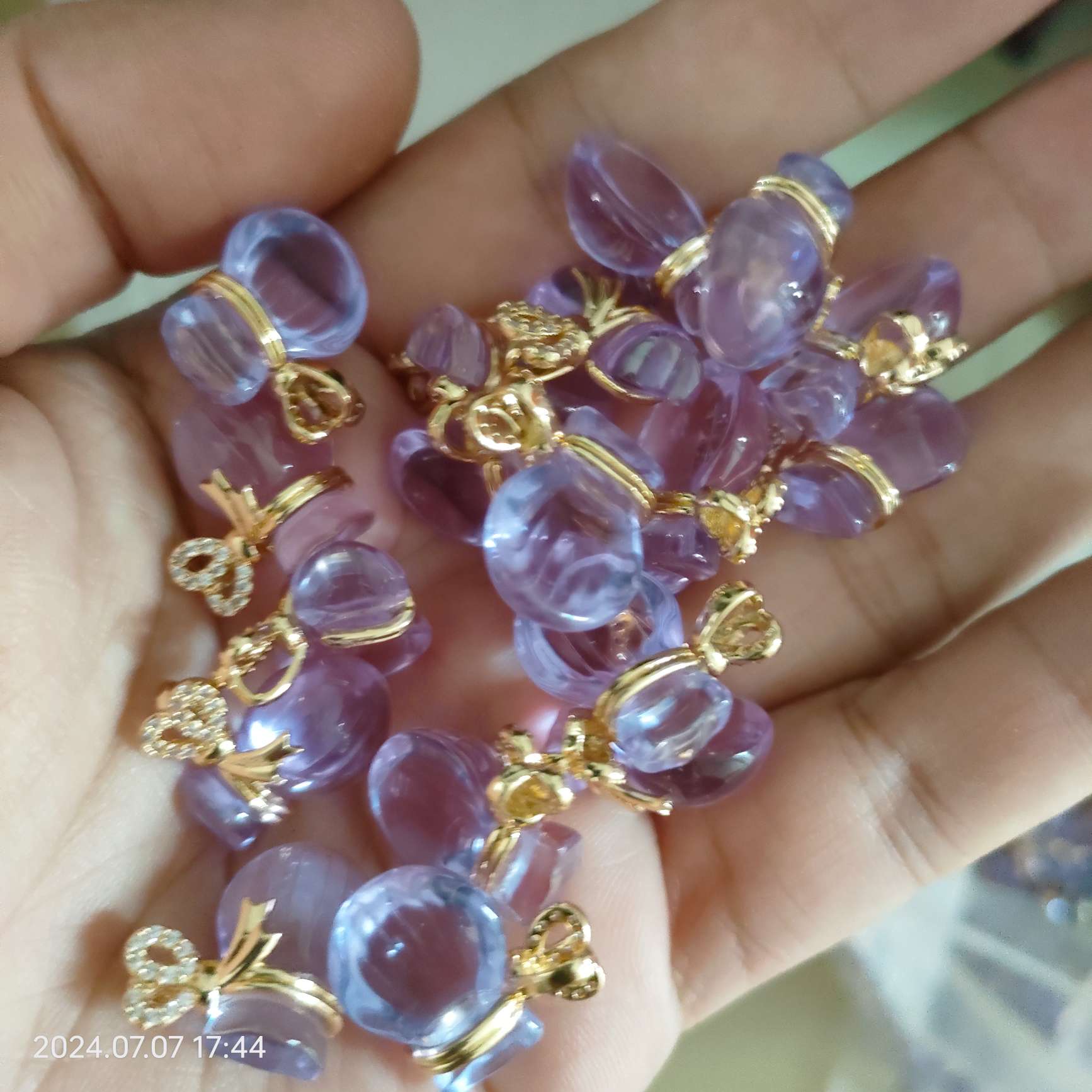 Genshin Impact merchandise: Lin Junjie's retro beaded jewelry, necklaces, pendants, 12 zodiac limited edition styles, exquisite handcrafted gourd-shaped bags, clothes, four-leaf clovers Specification image