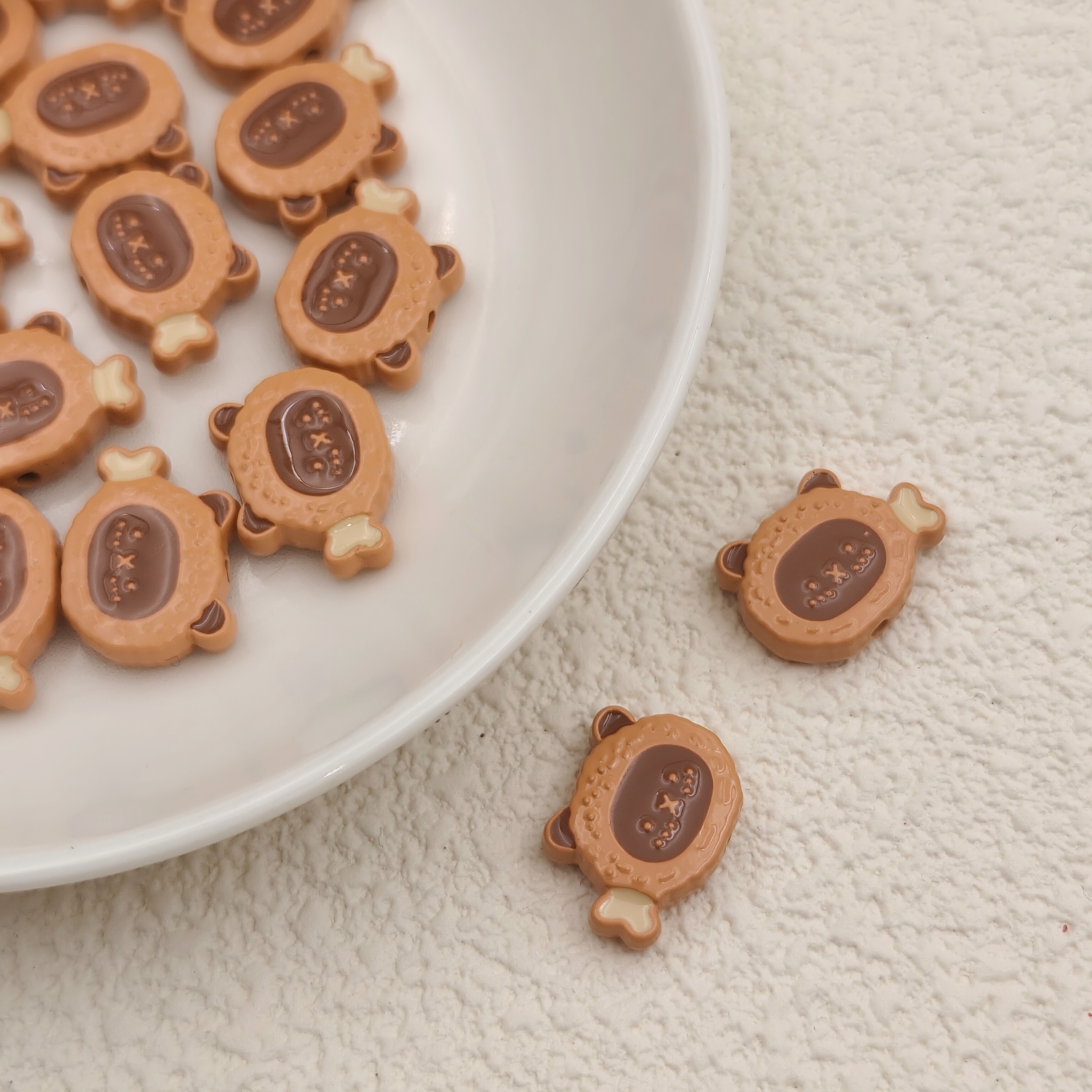 手机链手链合金配件 合金鸡腿 卡皮巴拉 直孔饰品配件合金饰品配件