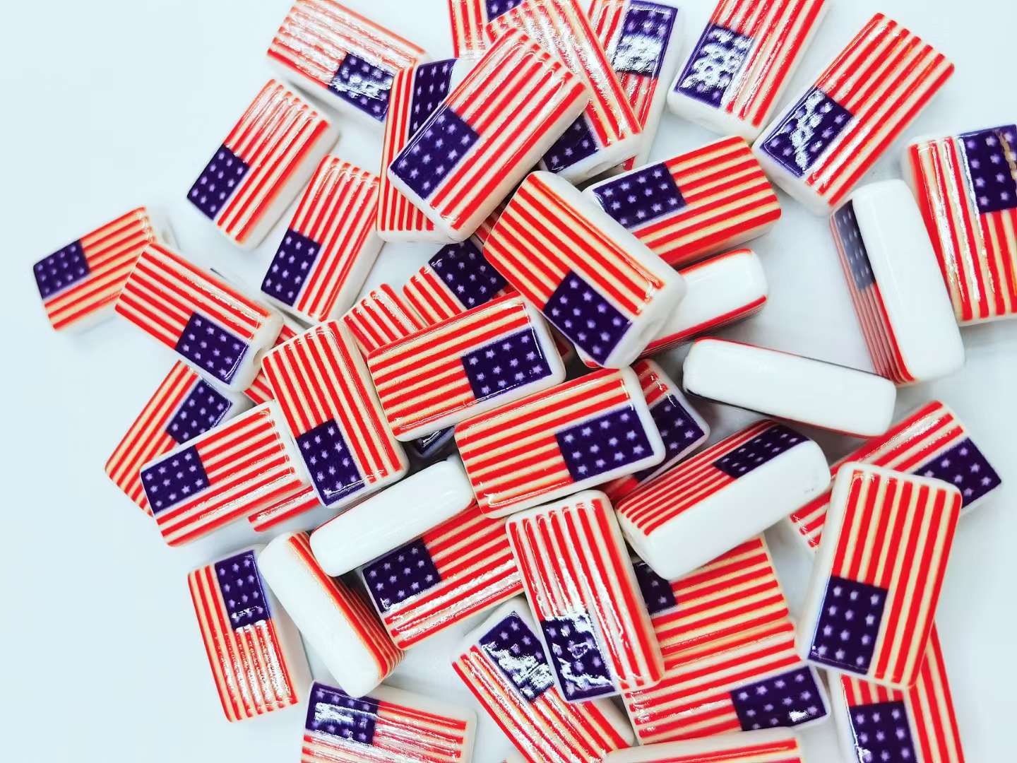 各国国旗珠DUY儿童串珠手链 镶钻皮条圆盘扣针设计 个性化手机壳配件 服装辅料搭配 服饰配件定制专业提供详情图3