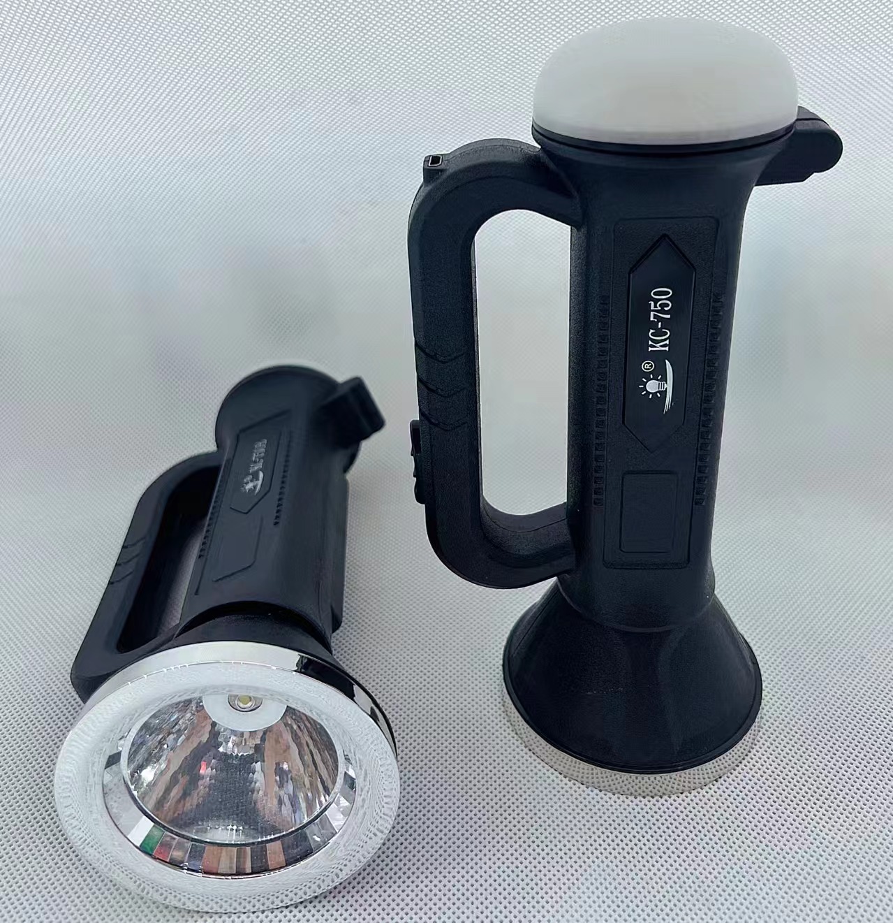 Kc750 Handheld Flashlight