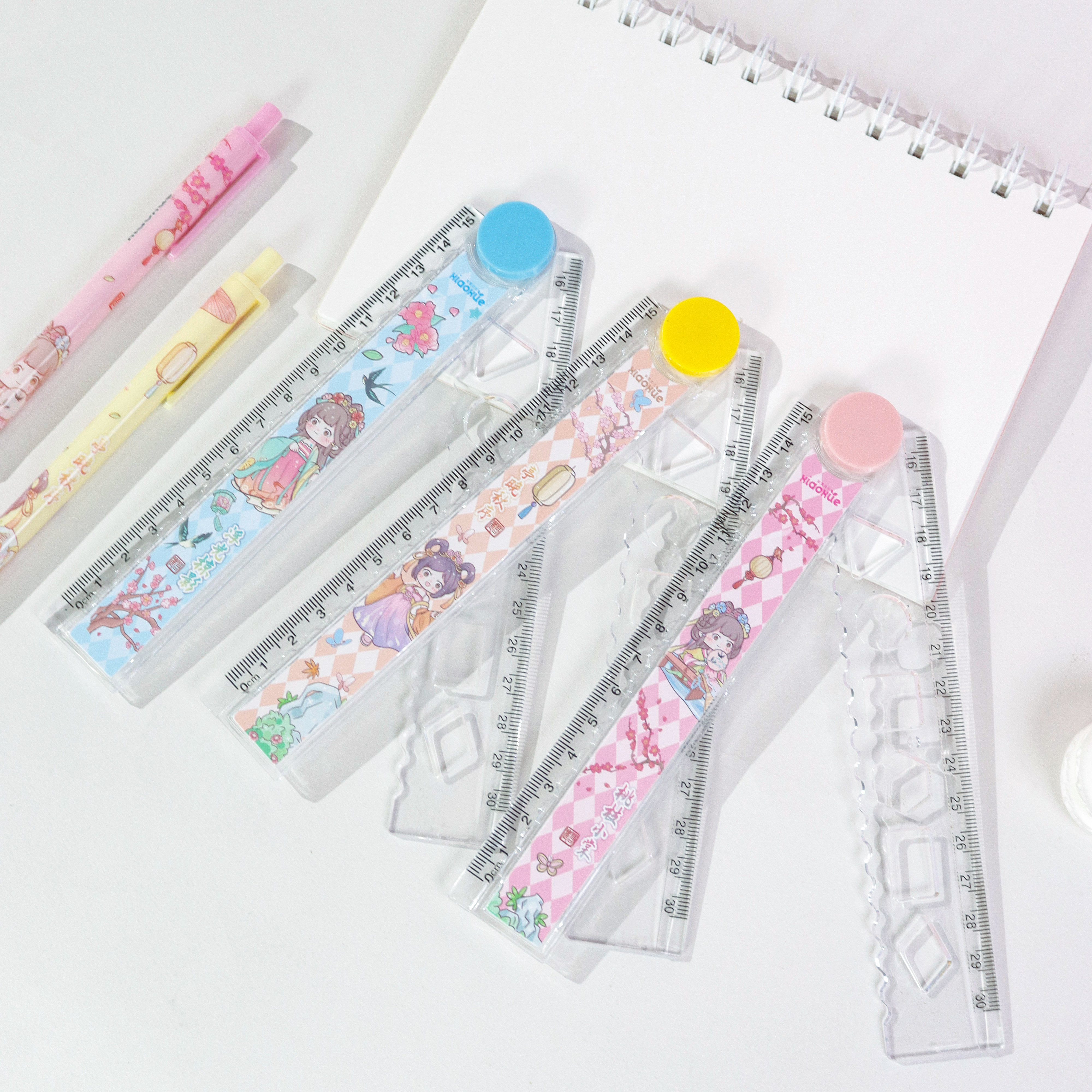 Tang Gong Folding Ruler 30CM+ pen Creative and cute ruler set, essential learning tool. Folding design, cartoon pattern, high transparency ruler, clear printing, not easy to wear, tough material details Picture