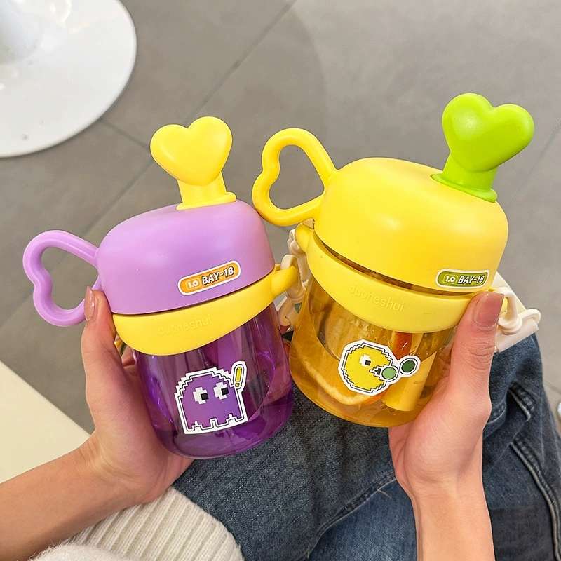 H185- Showerhead, heart-shaped plastic Cup, couple water cup, high appearance level, Straw water cup, diagon-span portable leak-proof cup, Water Cup, Children's Summer Cute Cup, Plastic Cup detail image 2
