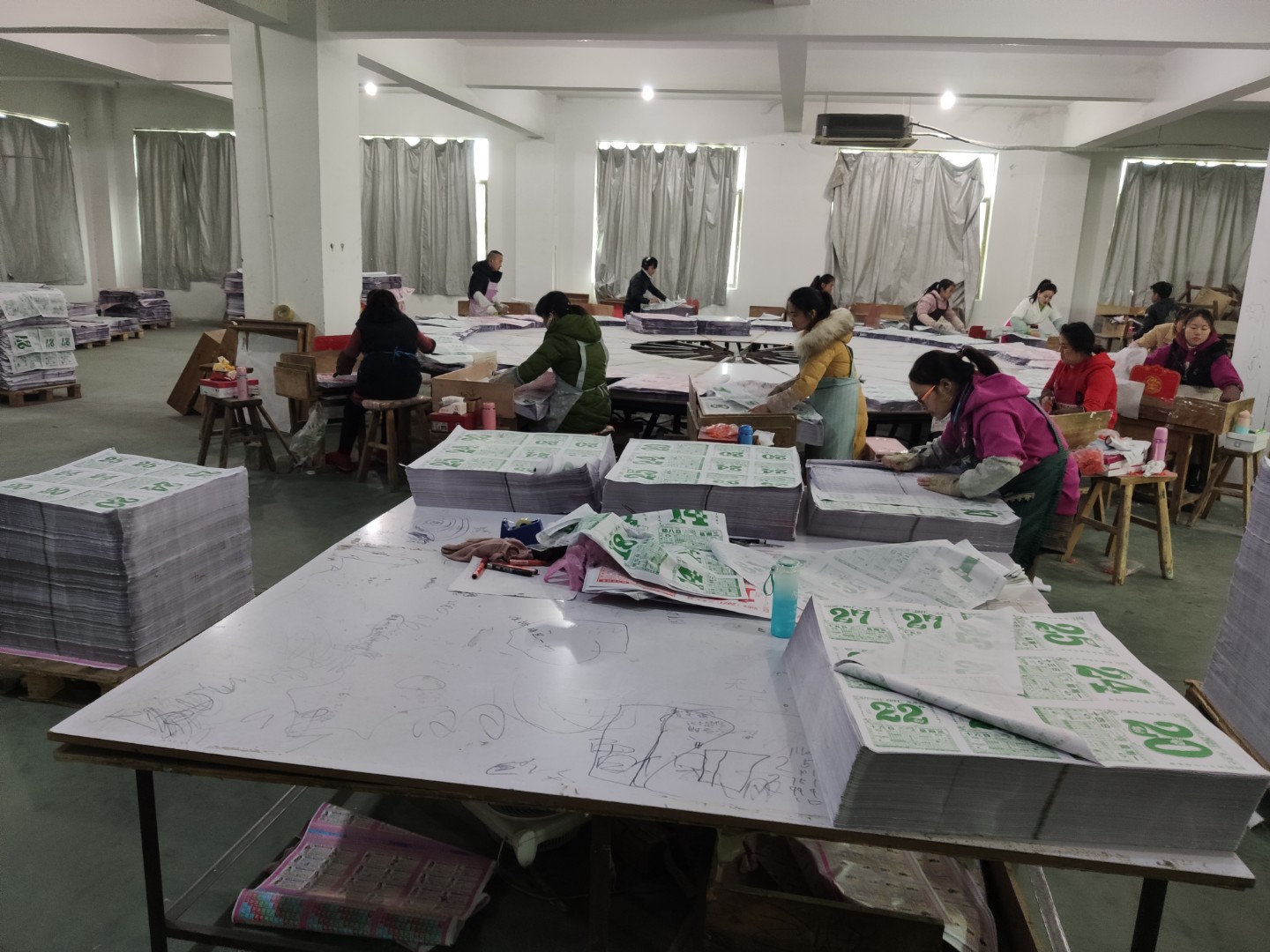 日历 挂历 撕历 聚堂 32k 18k 16k 9k 8k 进红纸品详情图3