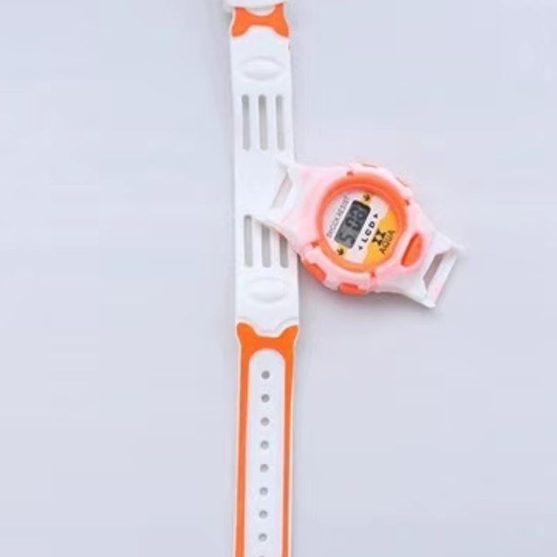 儿童电子表/印花电子表/创意挂钟简约/电子表/手表白底实物图