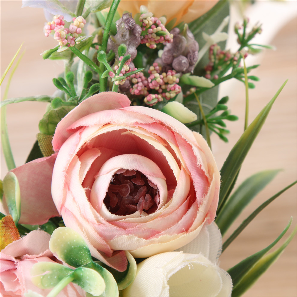 In 2024, Jialan's new style features a fresh little Daisy wreath, a simple and sweet Korean princess headband, and a forest girl style travel photo prop wreath headwear Application Scenario