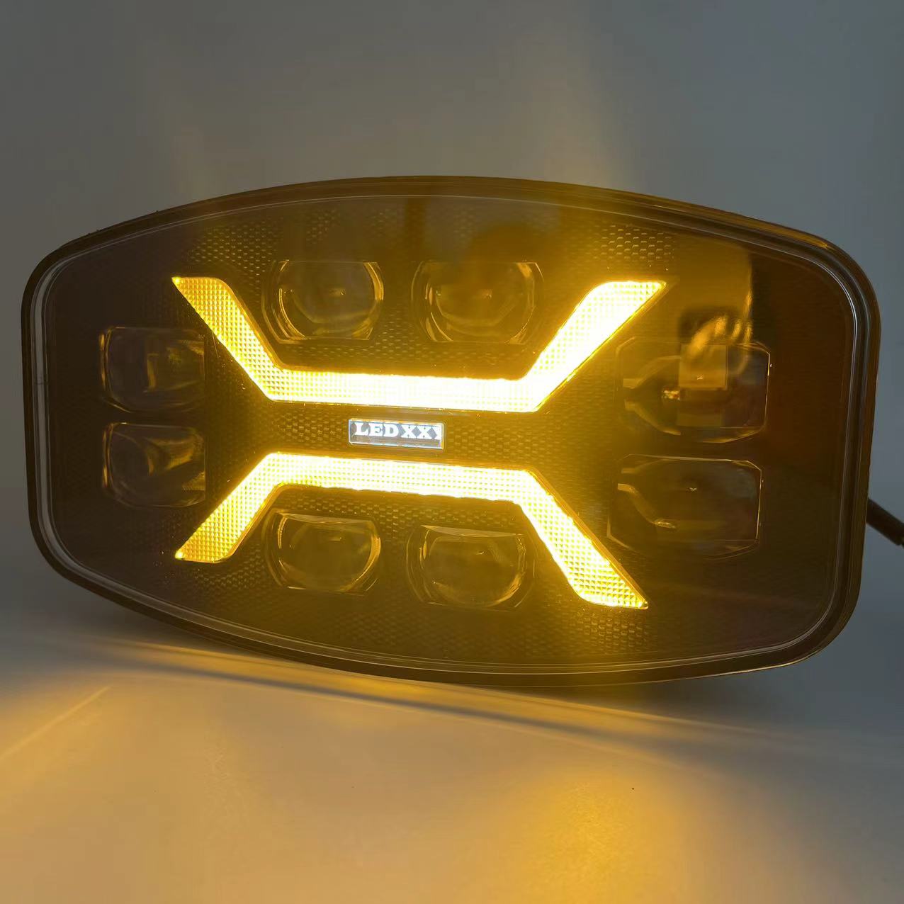 Truck led lights, Volvo Scania lights, spotlights, fog lights, high-brightness roof lights, bumper spotlights, LED positioning lights Application Scenario