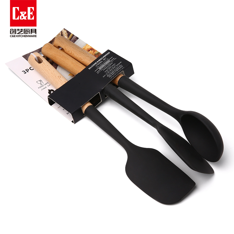 C&E Creative silicone spatulas, spoons, rice spoons, rice steaks, stainless steel food tongs, manual egg beater, can be hung for portable storage in the kitchen and household Application Scenario