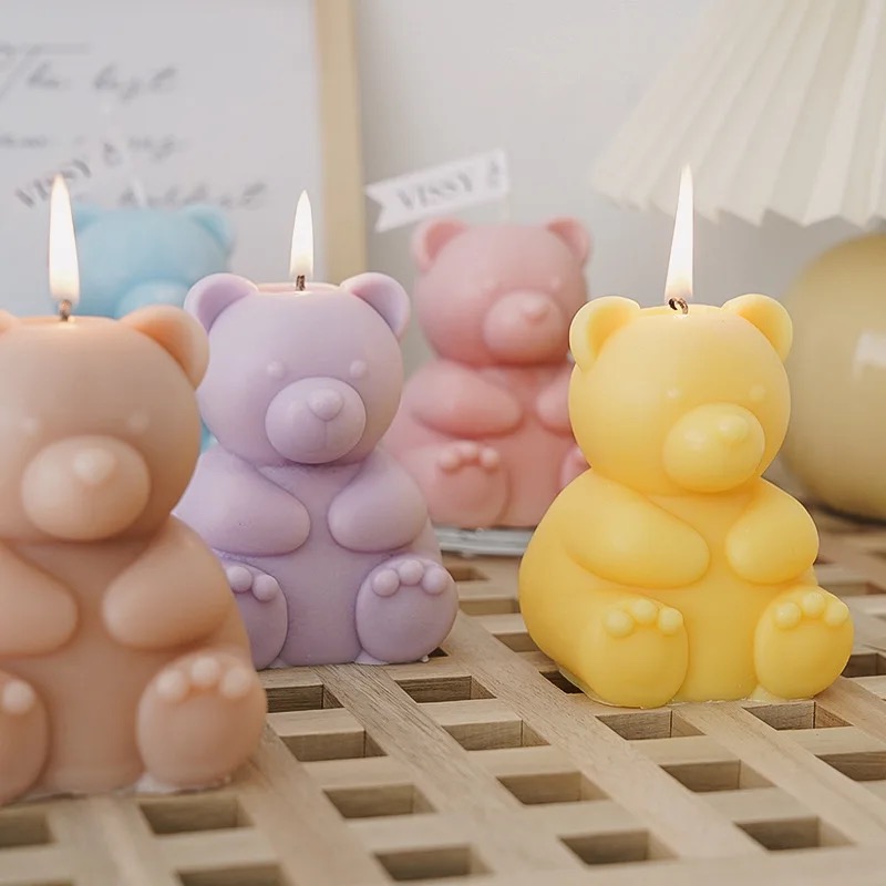 Sitting Bear Scented Soybean Candle, cute home scented handmade trinket, birthday cake, Creative souvenir, scented candle pic 7