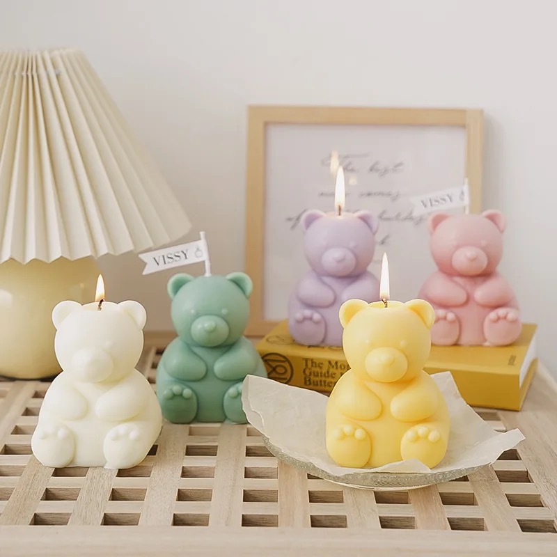 Sitting Bear Scented Soybean Candle, cute home scented handmade trinket, birthday cake, Creative souvenir, scented candle pic 2