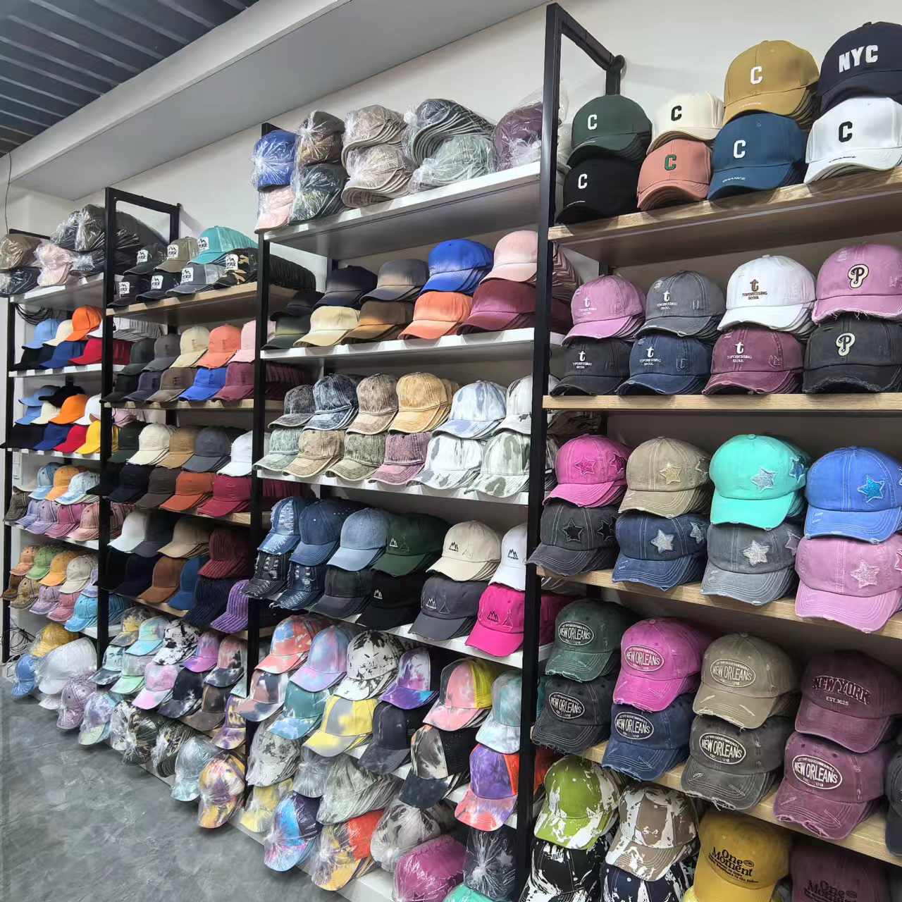 Xinluodan Hat Industry describe pic - 2