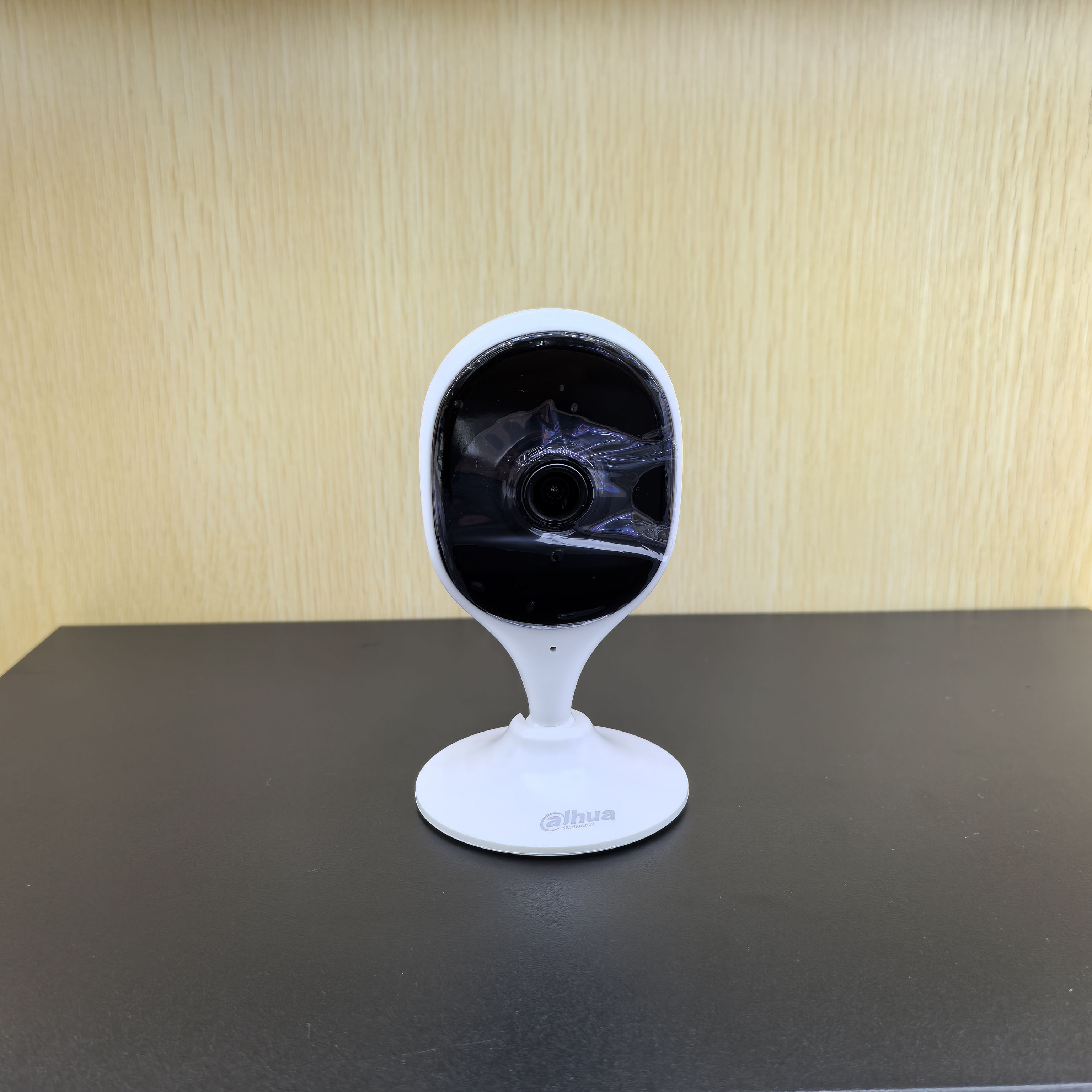 Dahua Smart Home Camera Home Door 5 Million Pixel Hd Wifi Monitoring Head Mobile Phone Remote Dahua Camera Dh-C5a Application Scenario