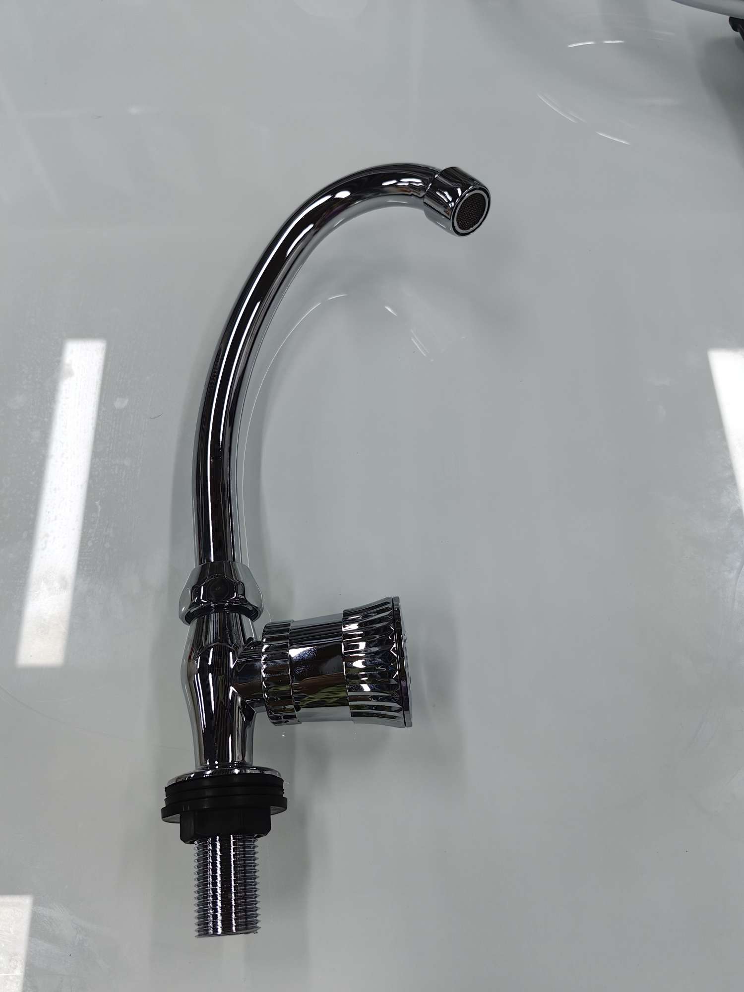 Ah21 Household Kitchen Wash Basin Faucet Washbasin Vertical Single Handle Cold Water Faucet Single Cold Faucet Chrome Fast Open Faucet Slow Open Faucet
