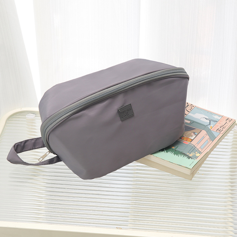 Travel underwear storage bag three-in-one portable travel suitcase, organizing bras, underwear and socks, separate storage bag detail image 11