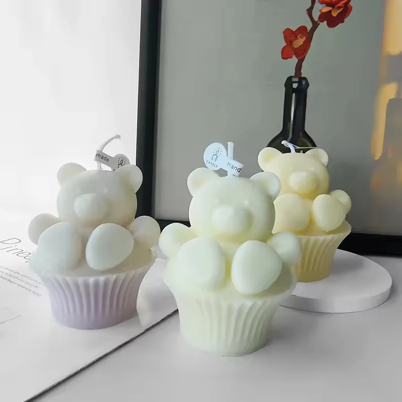 Cupcake bear candles, wedding banquet souvenirs, Valentine's Day gifts, birthday gifts, shaped decorations, scented candles, birthday candles, scented candles, scented candles, Christmas candles, scented craft candles, candle fragrances Application Scenario